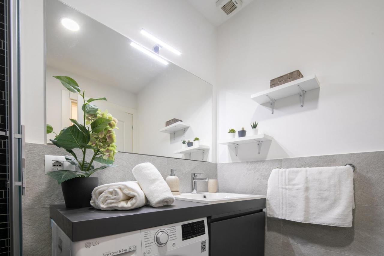 Apartamento Pepi Modern By Mmega Florencia Exterior foto